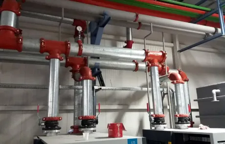 Basınçlı hava kompresör dairesi boru tesisatı